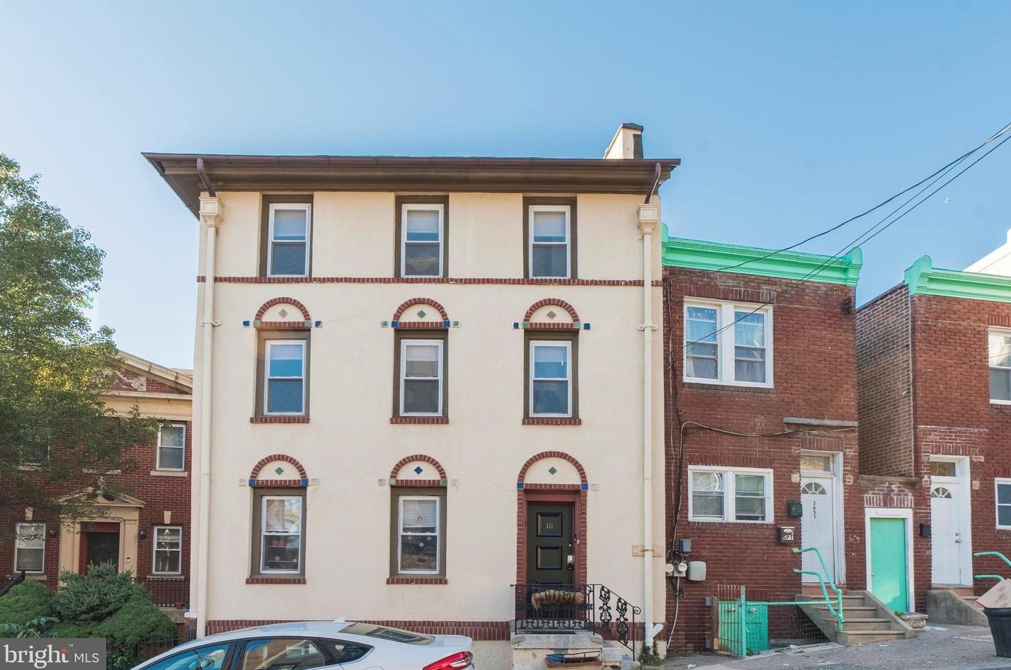 3653 Indian Queen Ln, Philadelphia PA  19129-1524 exterior