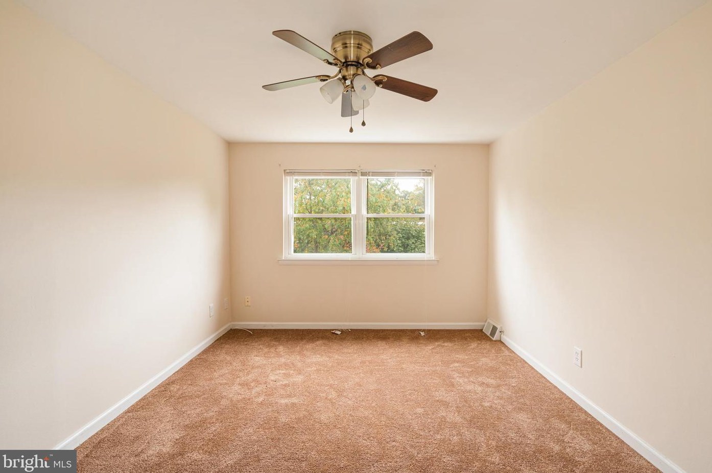 12541 Ramer Rd, Philadelphia PA 19154-1901 exterior