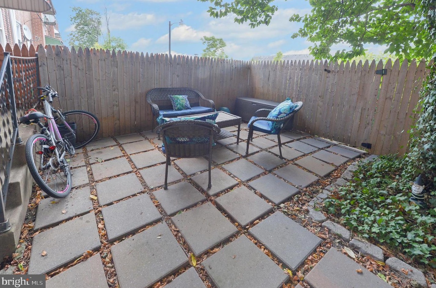 3580 Cresson St, Philadelphia PA 19127-1717 exterior