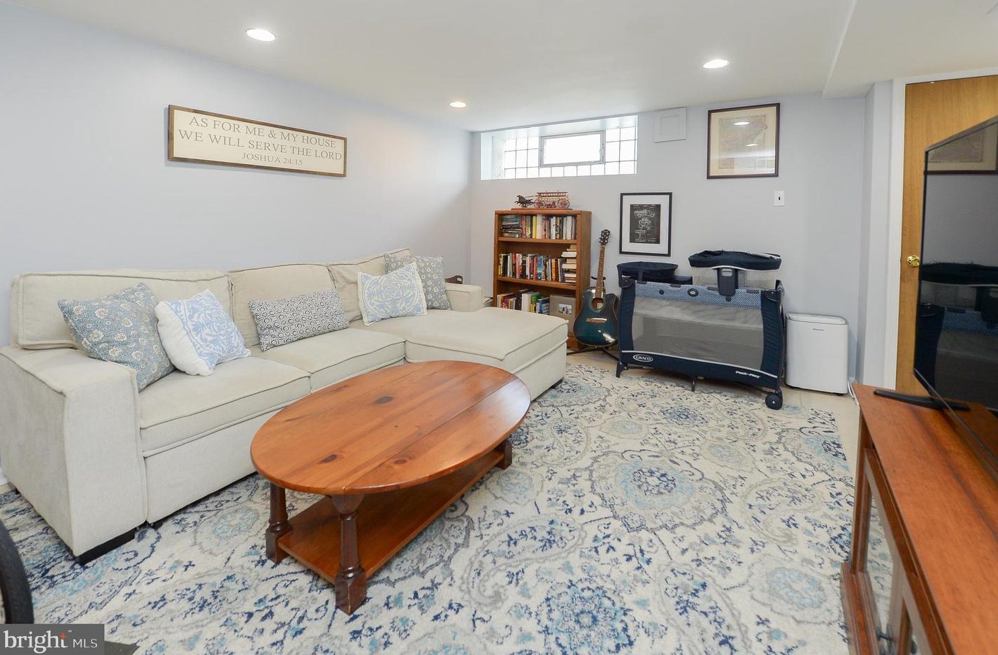 3580 Cresson St, Philadelphia PA 19127-1717 exterior