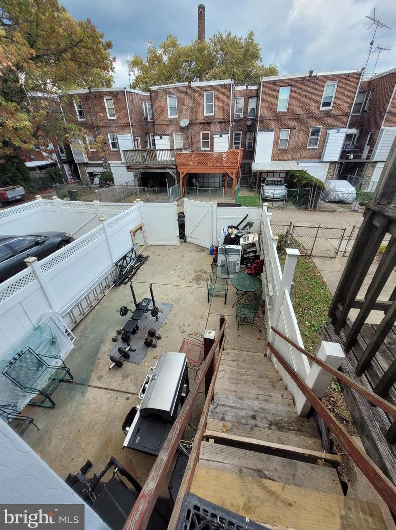 493 Sanger St, Philadelphia PA 19120-1727 exterior