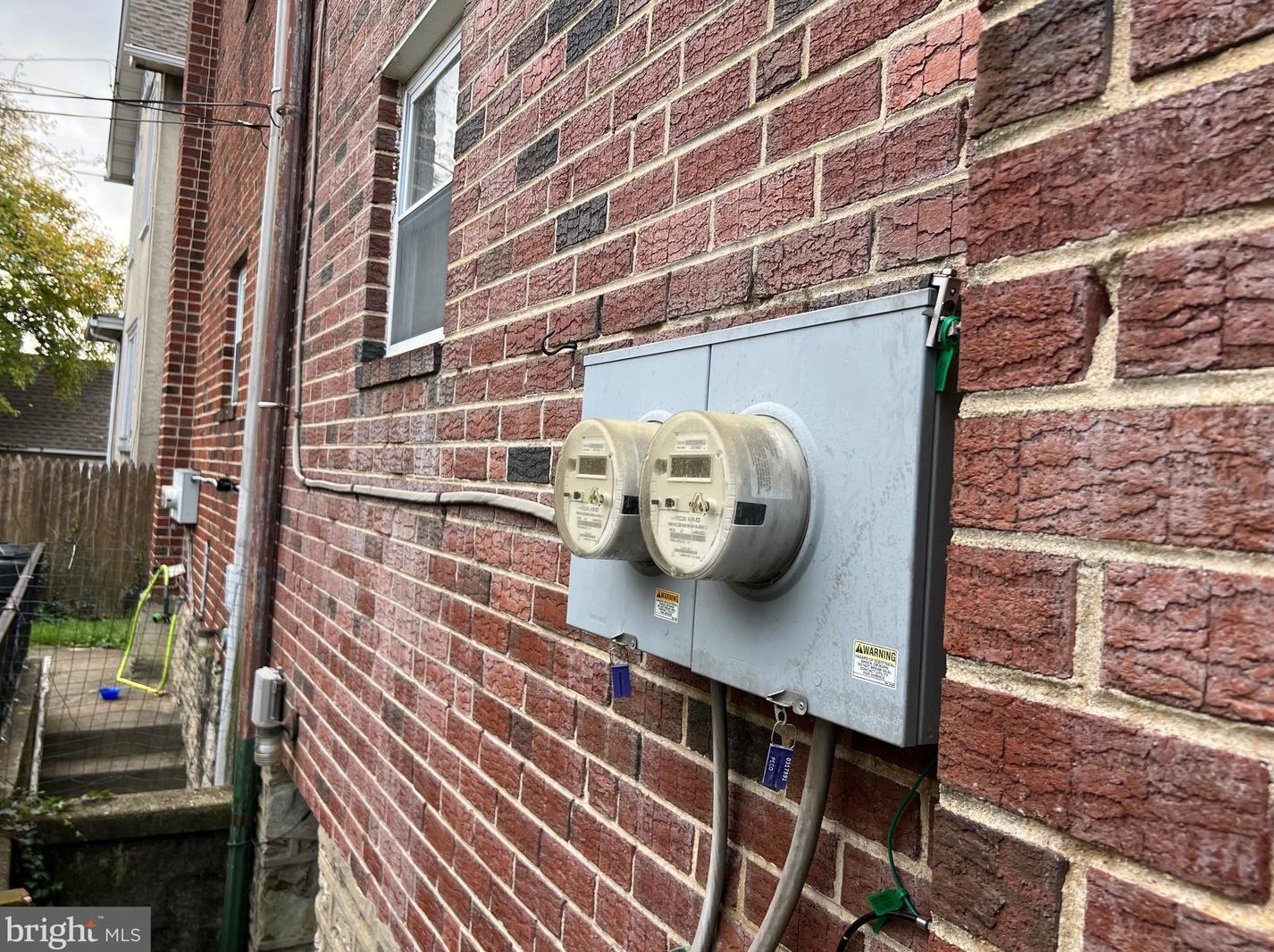 409 Passmore St, Philadelphia PA 19111-5225 exterior