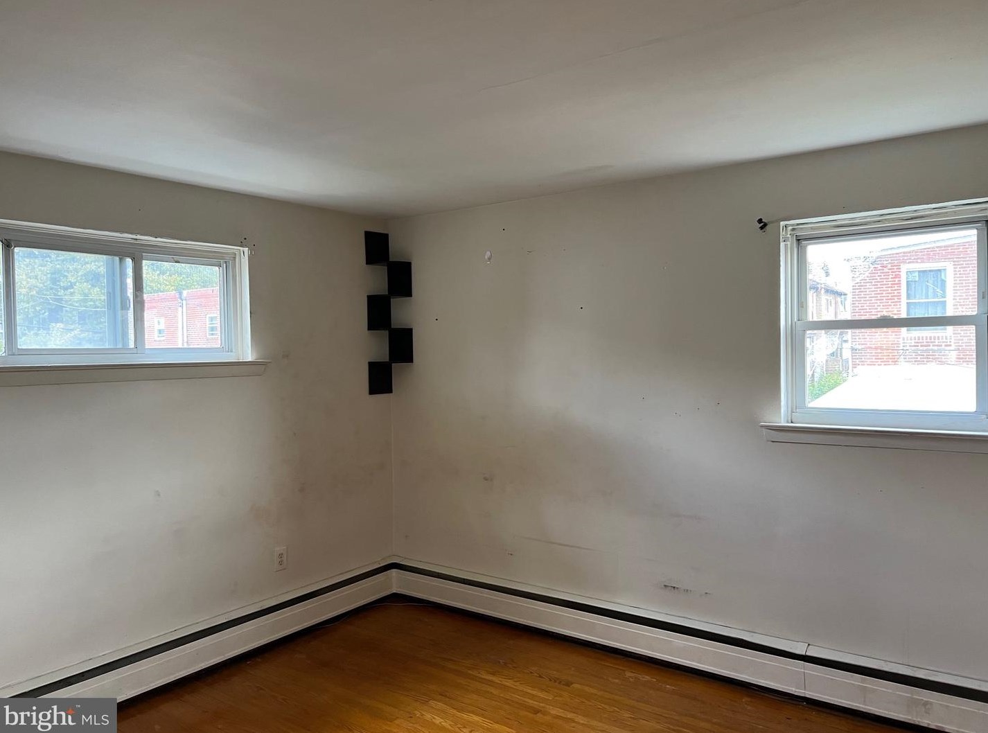 409 Passmore St, Philadelphia PA 19111-5225 exterior