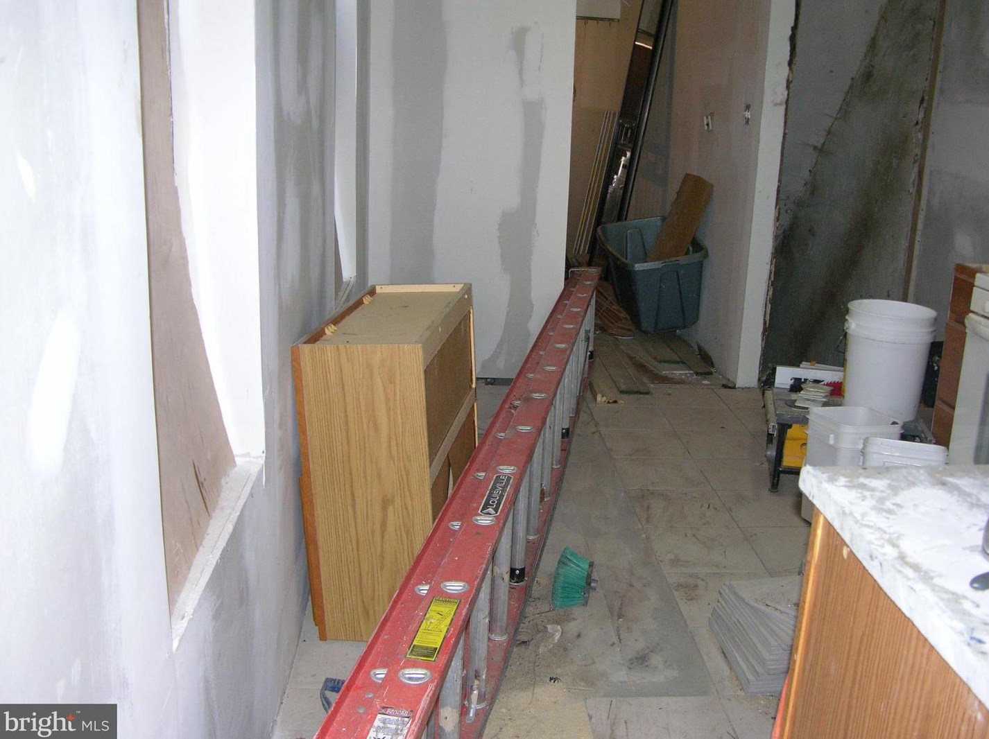 2003 Ontario St, Philadelphia PA  19140-4820 exterior