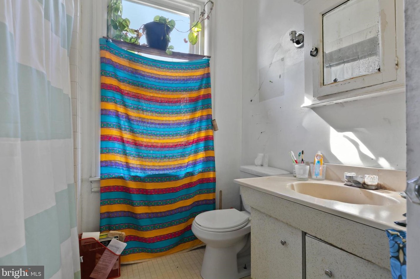 230 46 St, Philadelphia PA 19139-2808 exterior