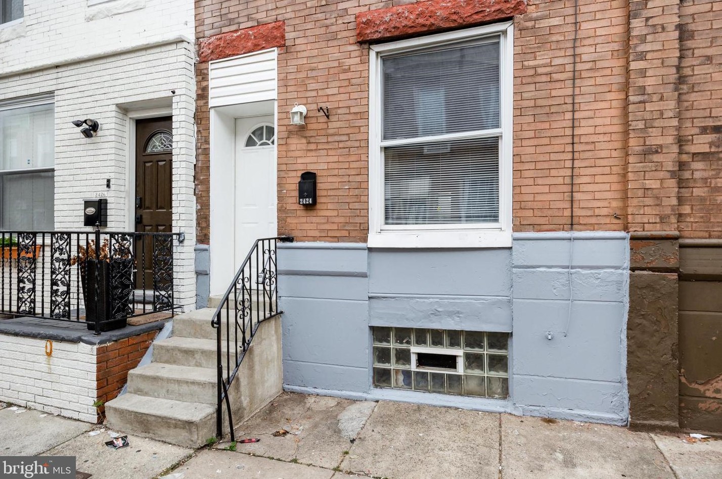 2424 Mildred St, Philadelphia PA  19148-3720 exterior