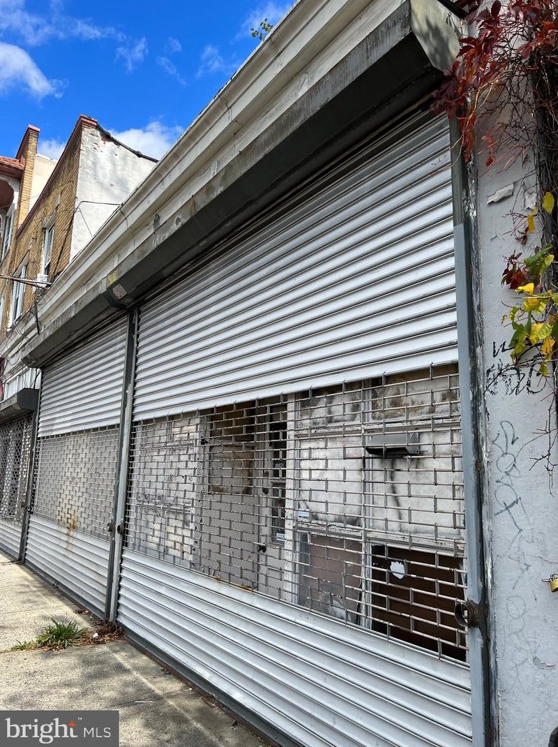 446 Somerville Ave, Philadelphia PA 19120-3209 exterior