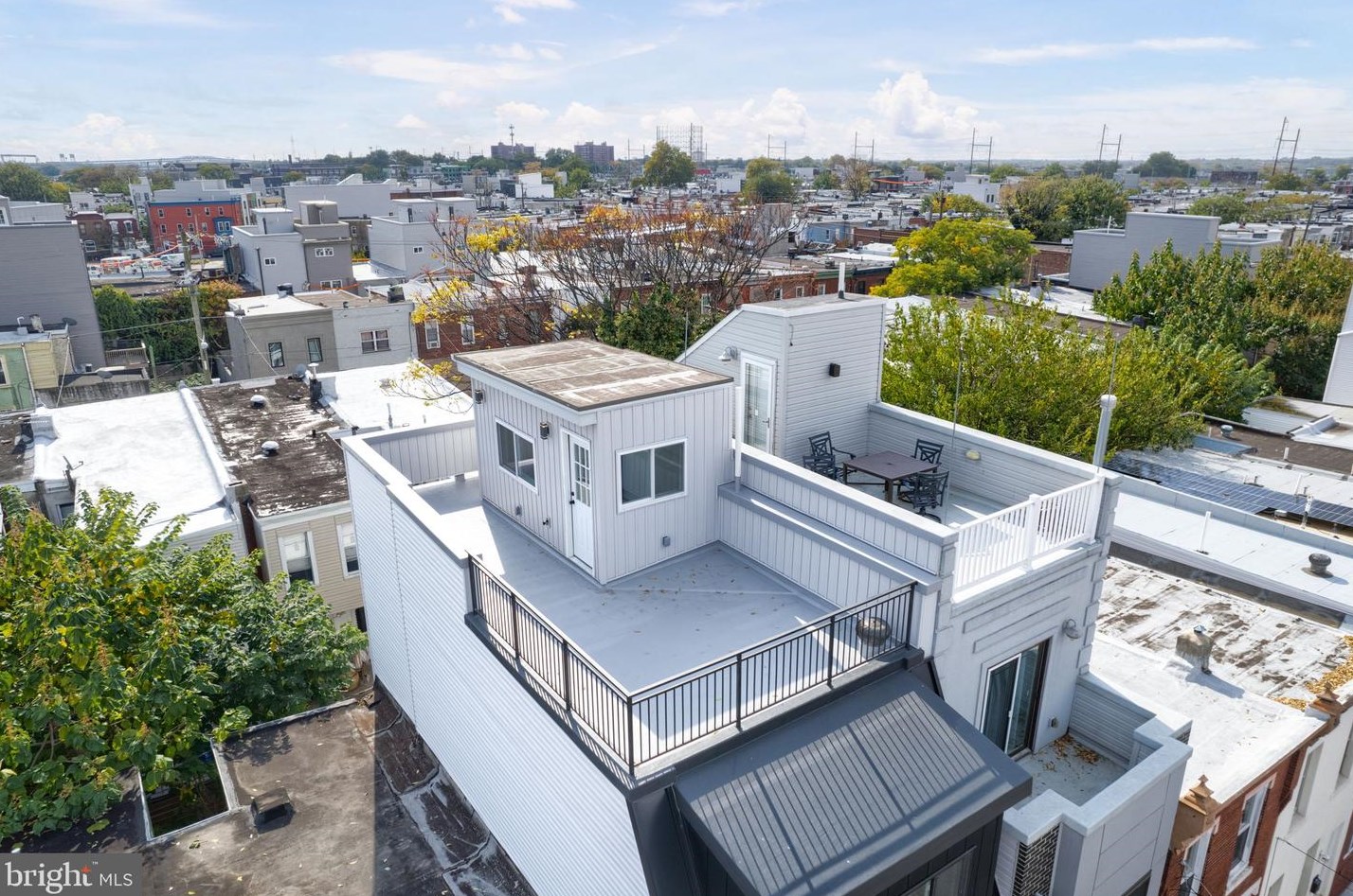 2224 Cross St, Philadelphia PA  19146-4203 exterior