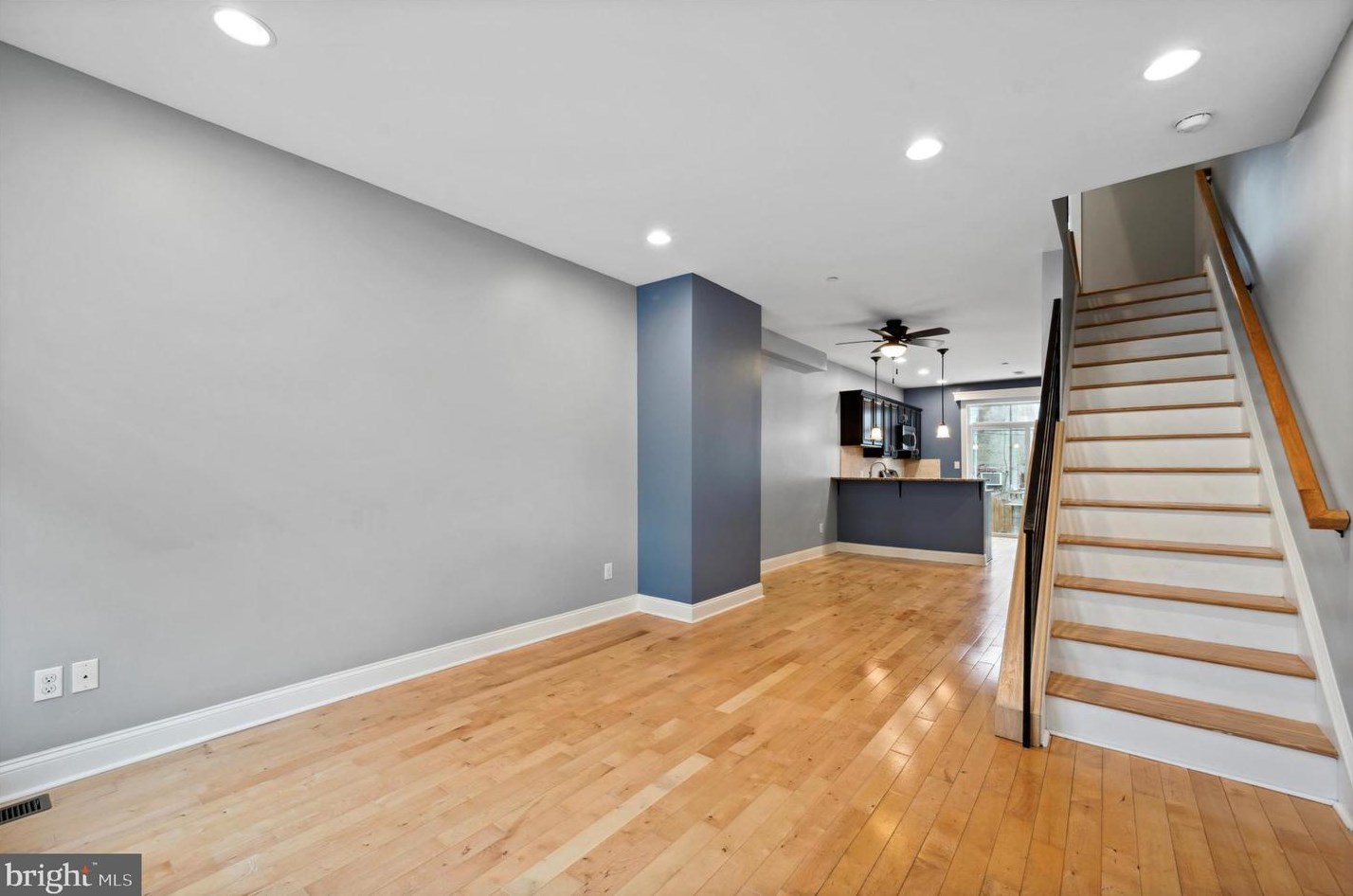 1935 Manton St, Philadelphia PA  19146-2924 exterior