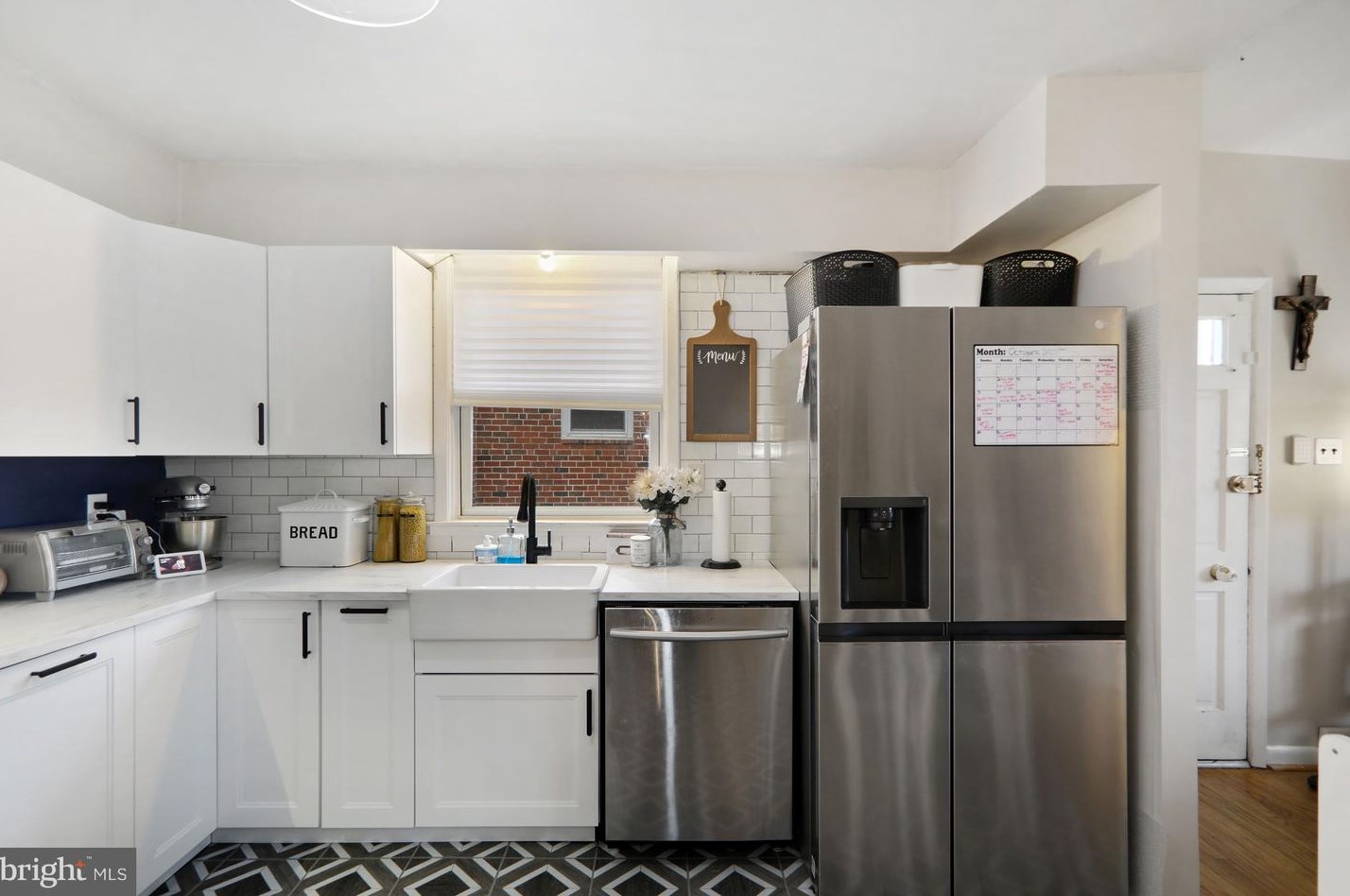 528 Wartman St, Philadelphia PA  19128-3237 exterior