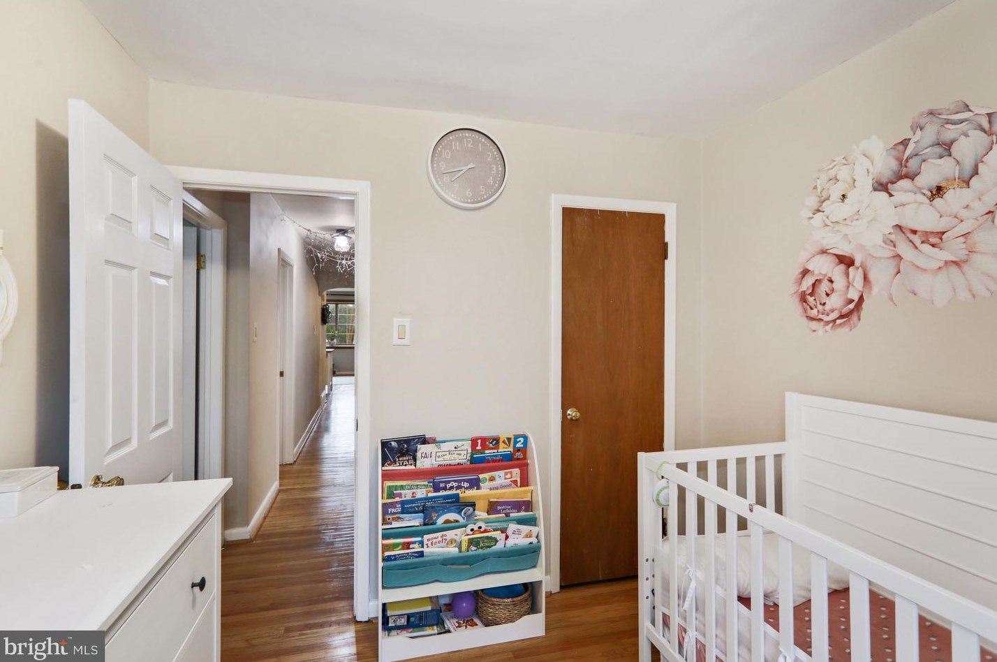 528 Wartman St, Philadelphia PA  19128-3237 exterior