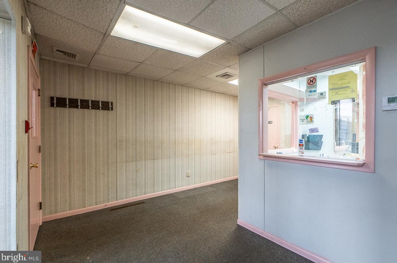 2248 Allegheny Ave, Philadelphia PA 19134-2237 exterior