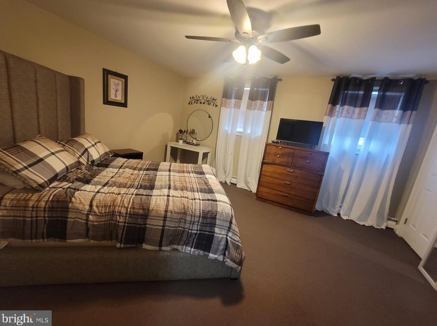 12044 Covert Rd, Philadelphia PA 19154-2707 exterior