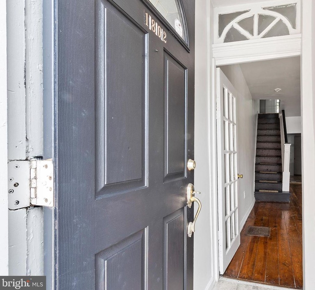 1802 Montrose St, Philadelphia PA  19146-2627 exterior