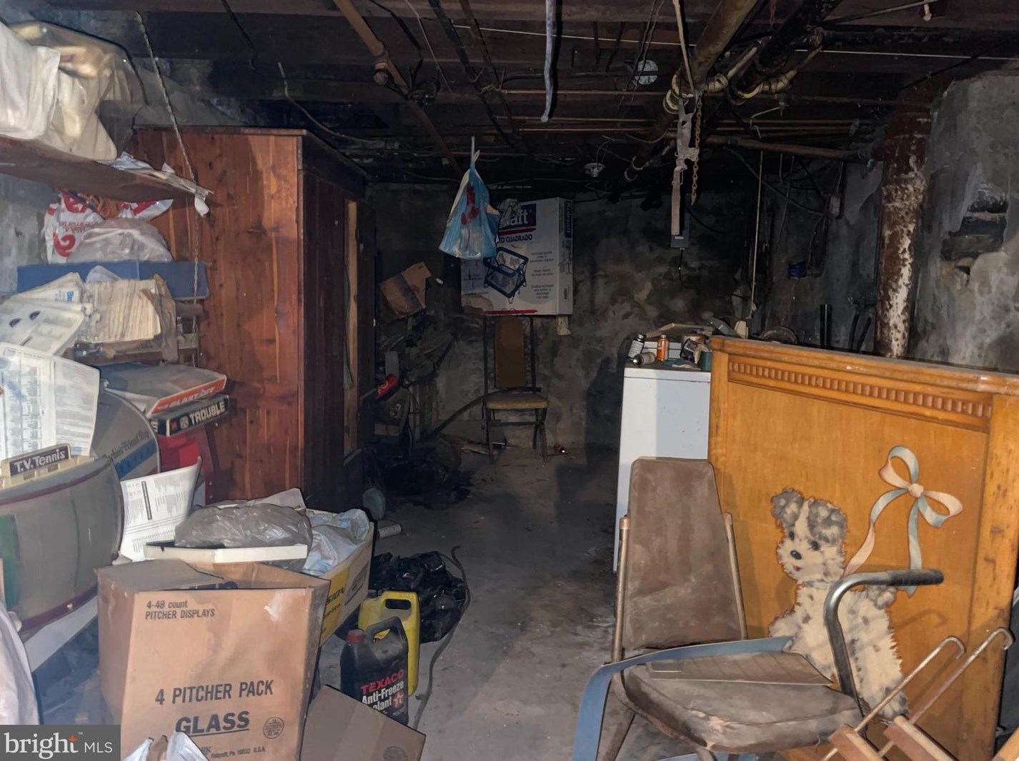 6242 Dickens Ave, Philadelphia PA 19142-3107 exterior