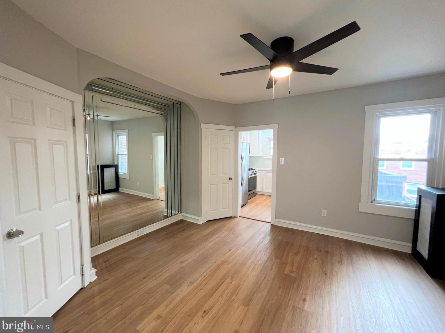 1926 Nedro Ave, Philadelphia PA  19141-1326 exterior