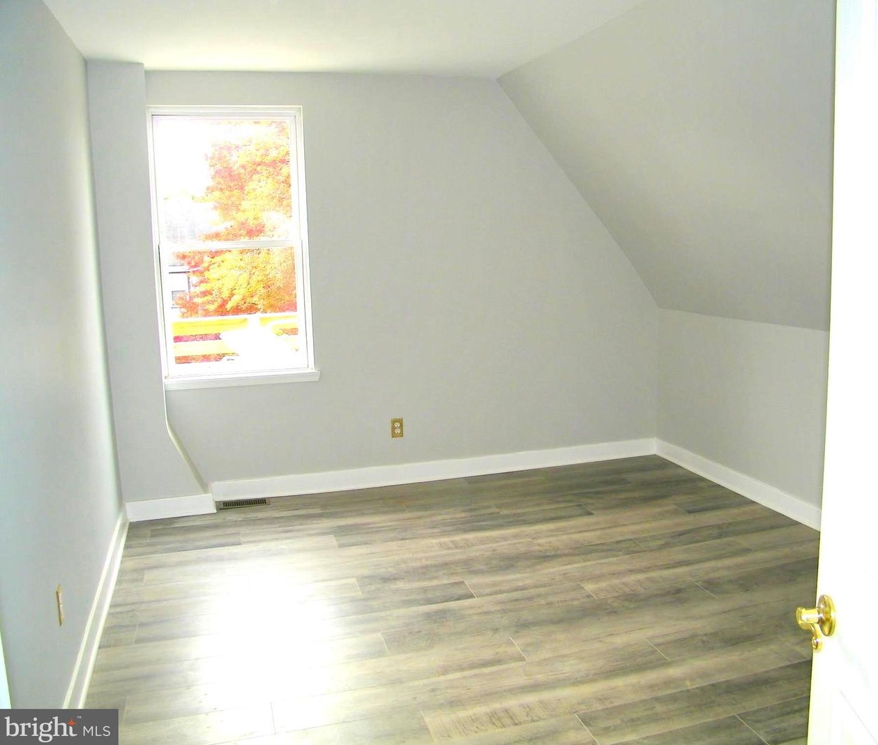 550 Selma St, Philadelphia PA  19116-2822 exterior