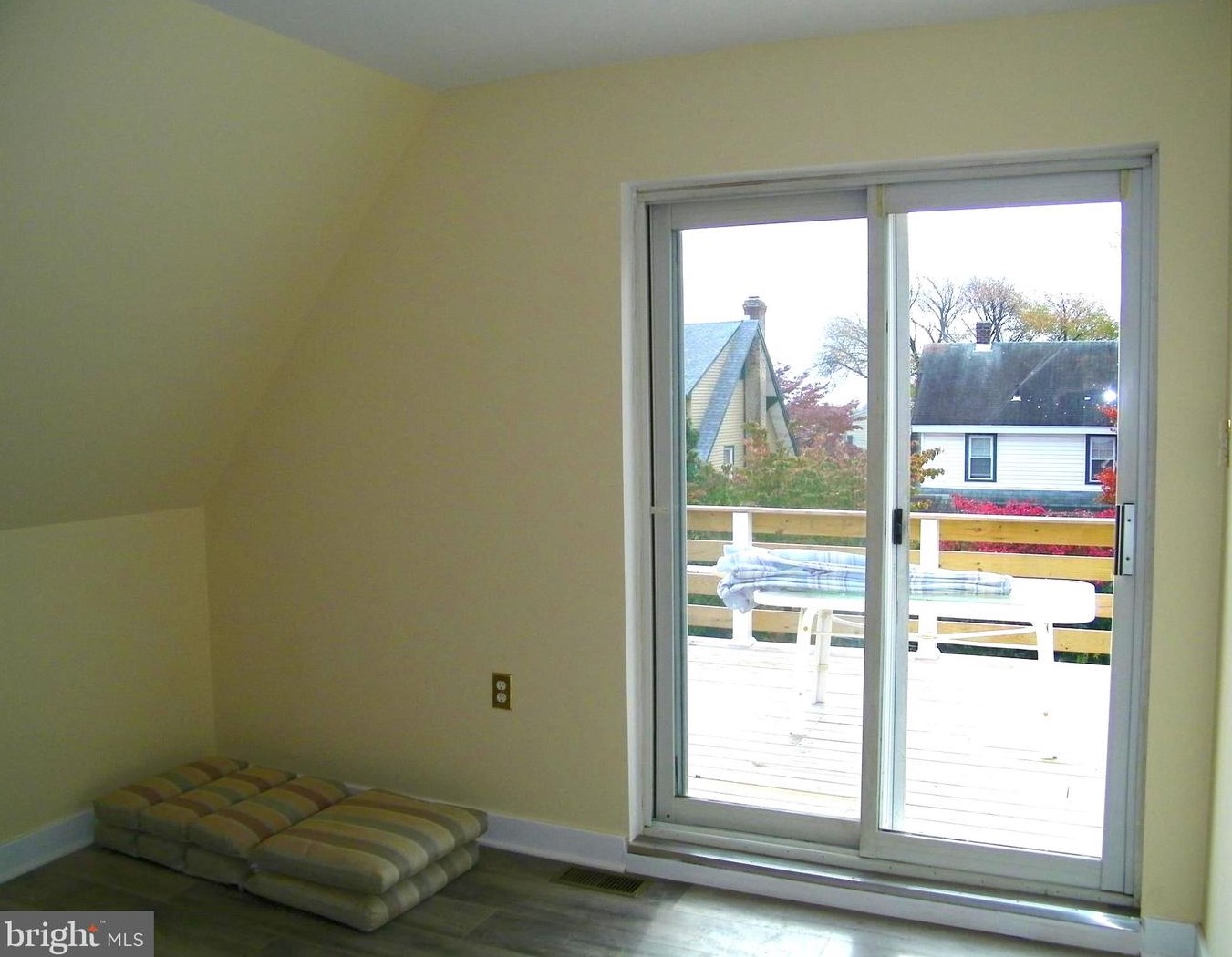 550 Selma St, Philadelphia PA  19116-2822 exterior