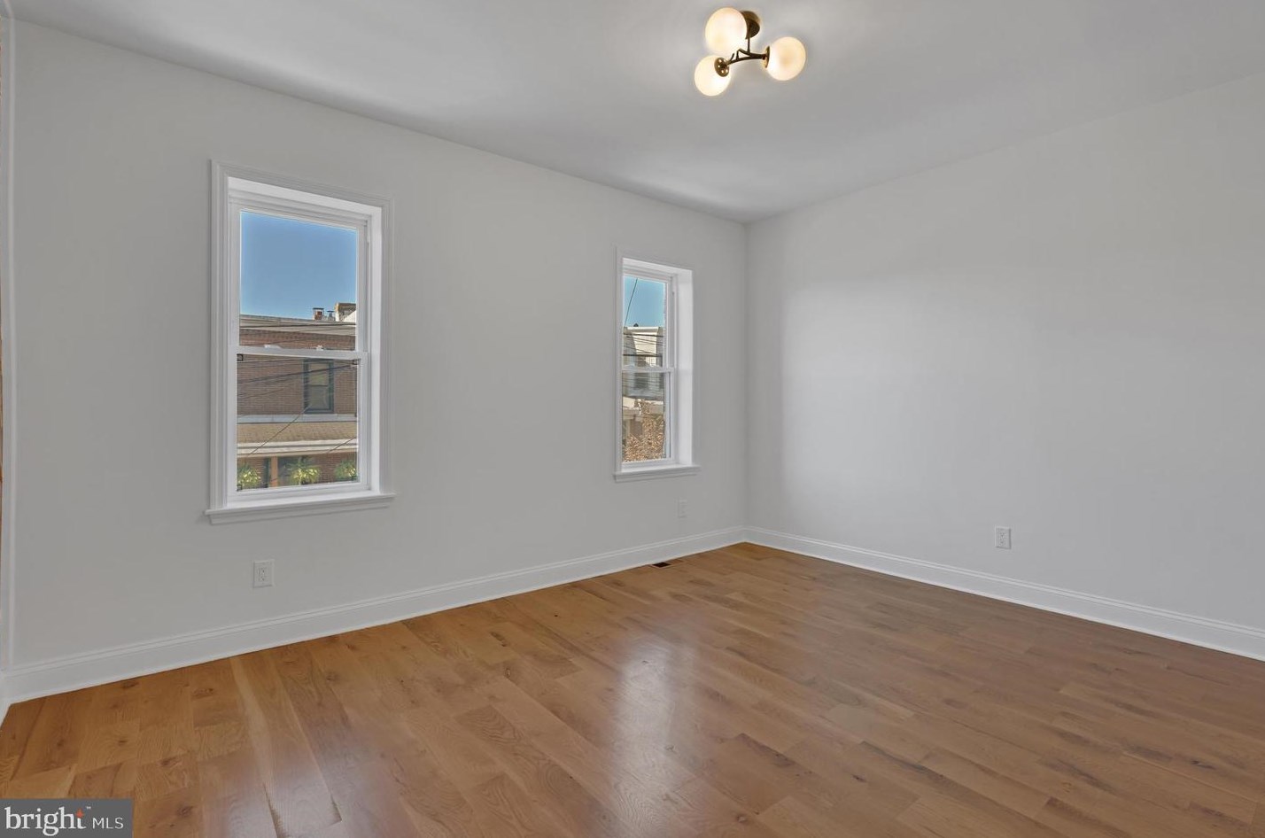 3867 Manayunk Ave, Philadelphia PA 19128-5111 exterior