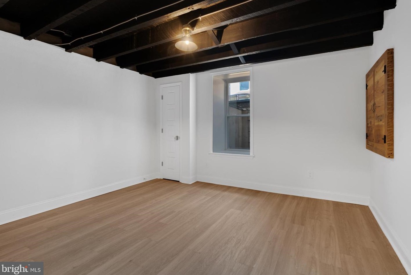 3867 Manayunk Ave, Philadelphia PA 19128-5111 exterior