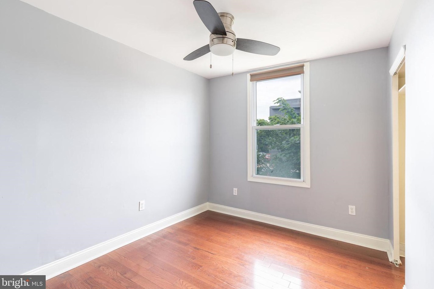 2604 Wharton St, Philadelphia PA  19146-3836 exterior