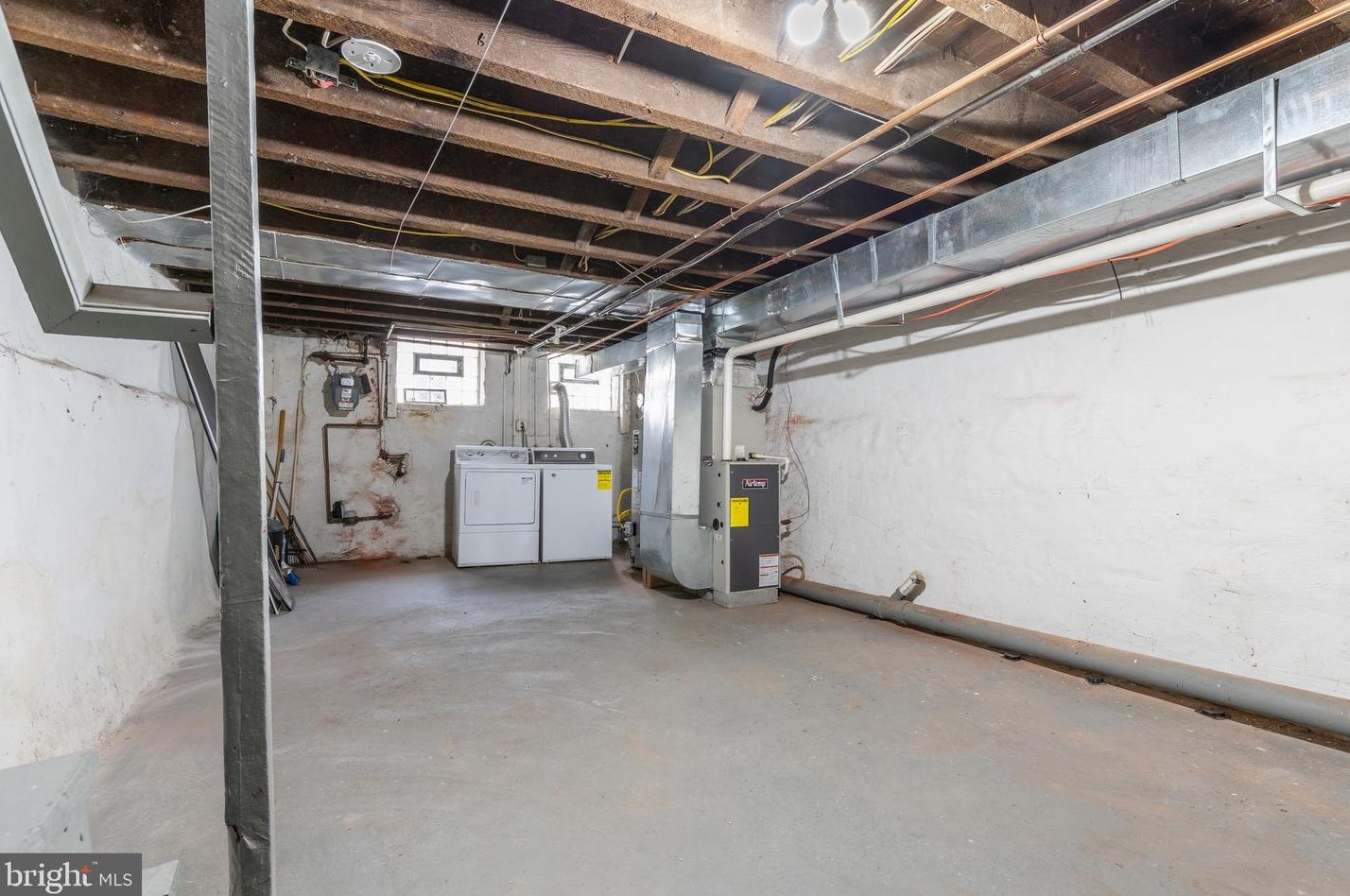 2604 Wharton St, Philadelphia PA  19146-3836 exterior
