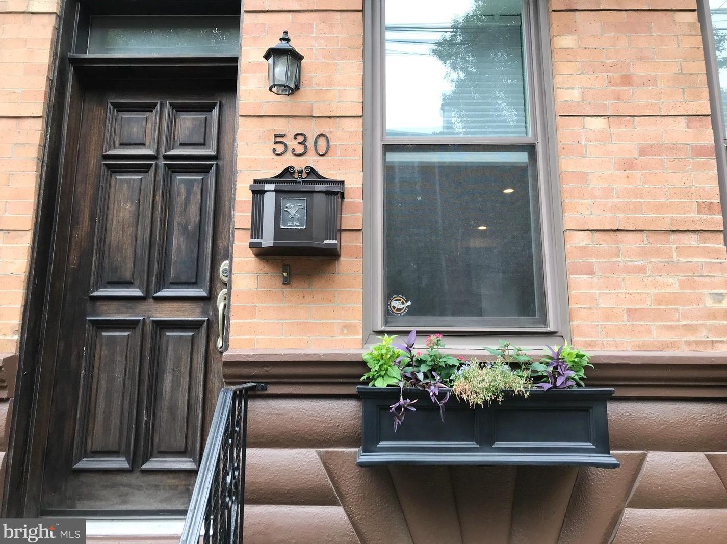 530 Queen St, Philadelphia PA  19147-3023 exterior