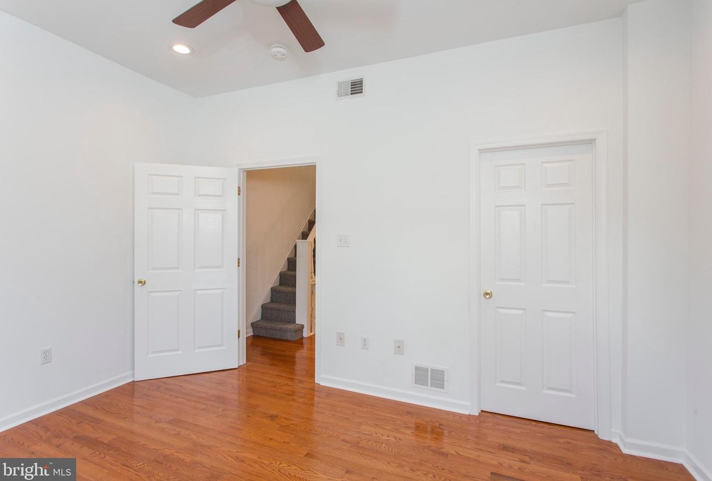 530 Queen St, Philadelphia PA  19147-3023 exterior