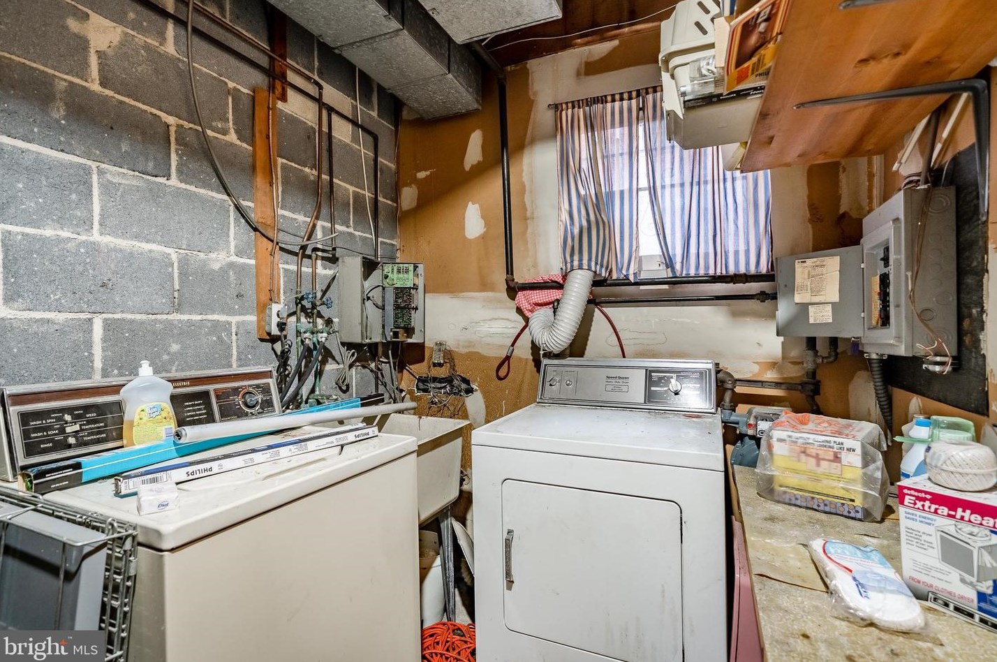 1216 Rodman St, Philadelphia PA 19146-1417 exterior