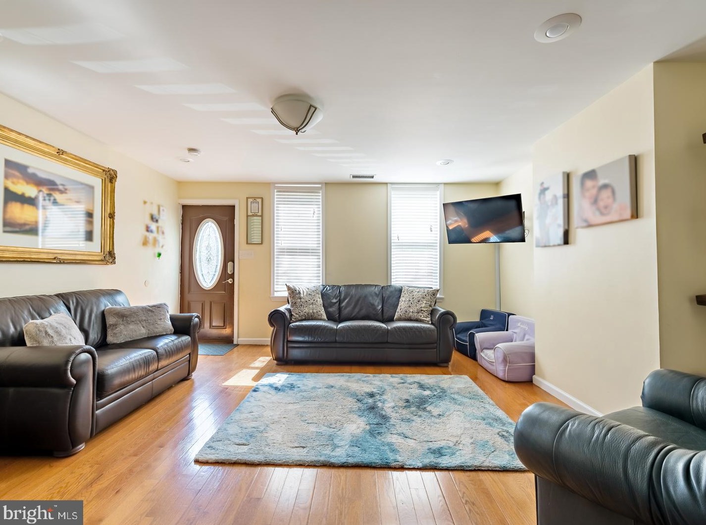1025 Columbia Ave, Philadelphia PA  19125-4203 exterior