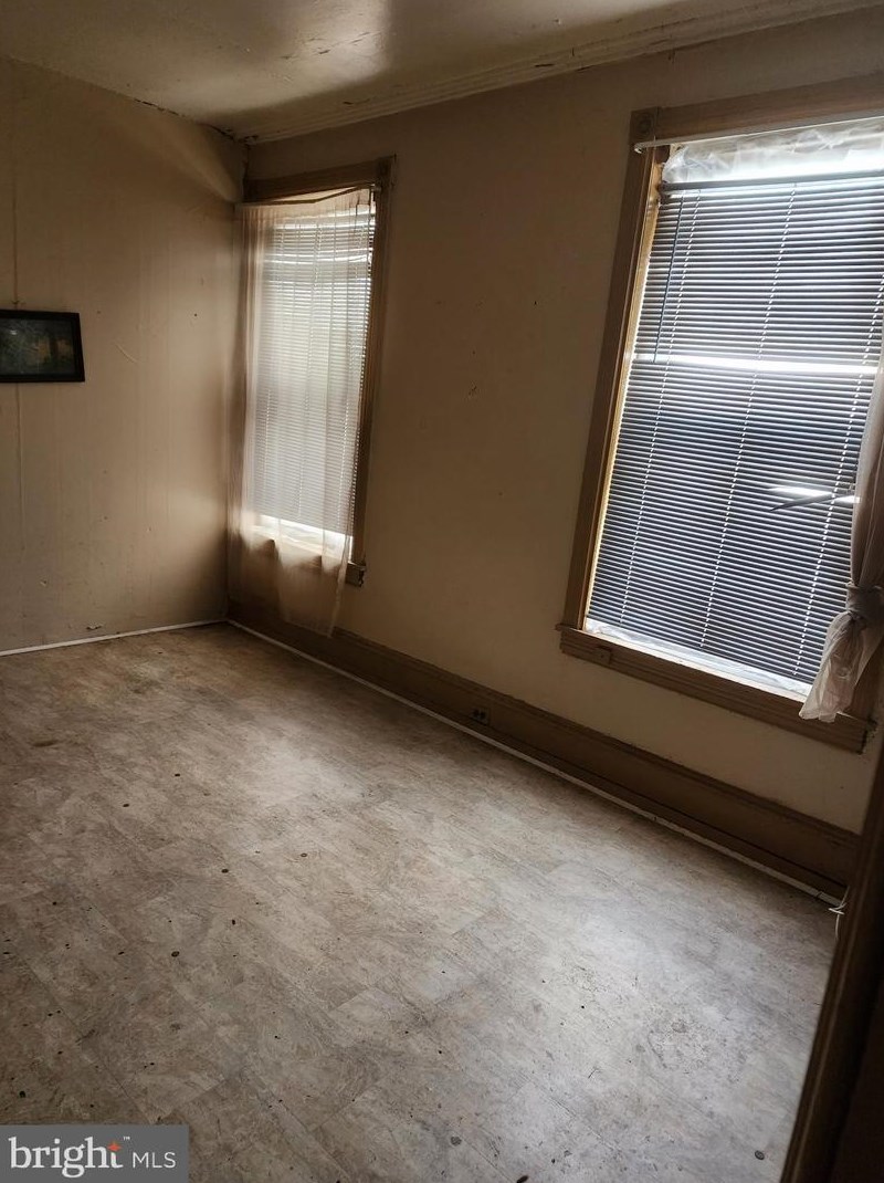 1808 Gratz St, Philadelphia PA 19121-2202 exterior