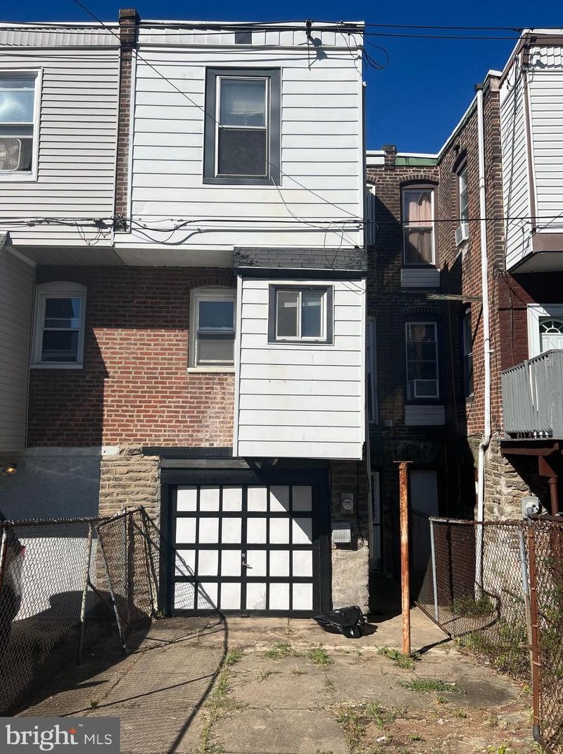 6879 Forrest Ave, Philadelphia PA  19138-2603 exterior