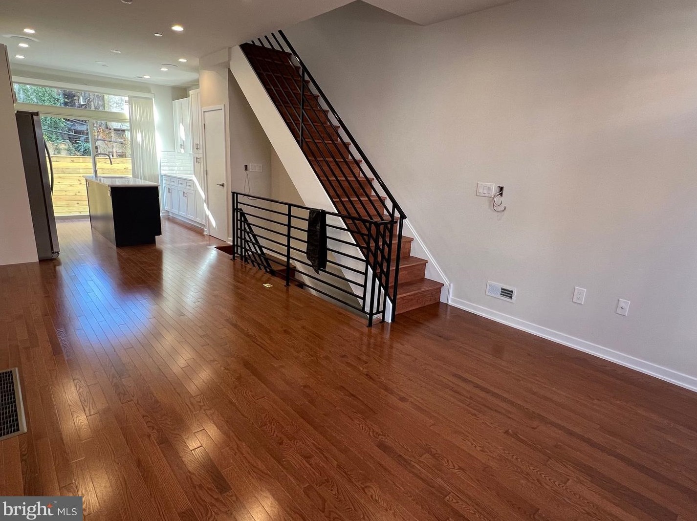 1922 Mountain St, Philadelphia PA  19145-1426 exterior
