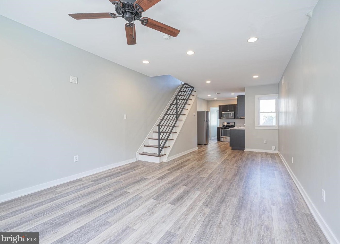 2133 Cross St, Philadelphia PA  19146-4502 exterior
