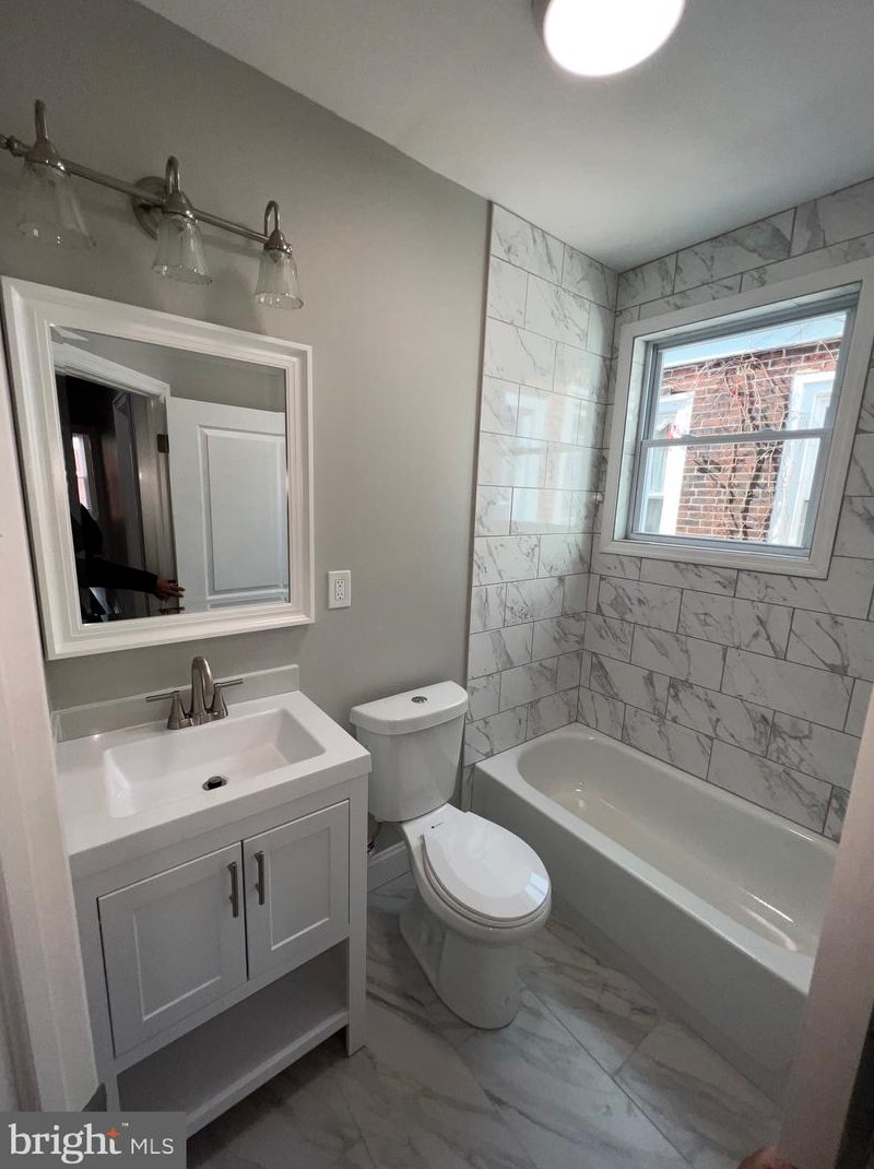 1630 Blavis St, Philadelphia PA  19140-1824 exterior