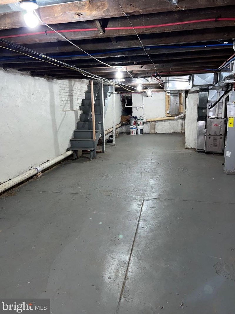 1630 Blavis St, Philadelphia PA  19140-1824 exterior