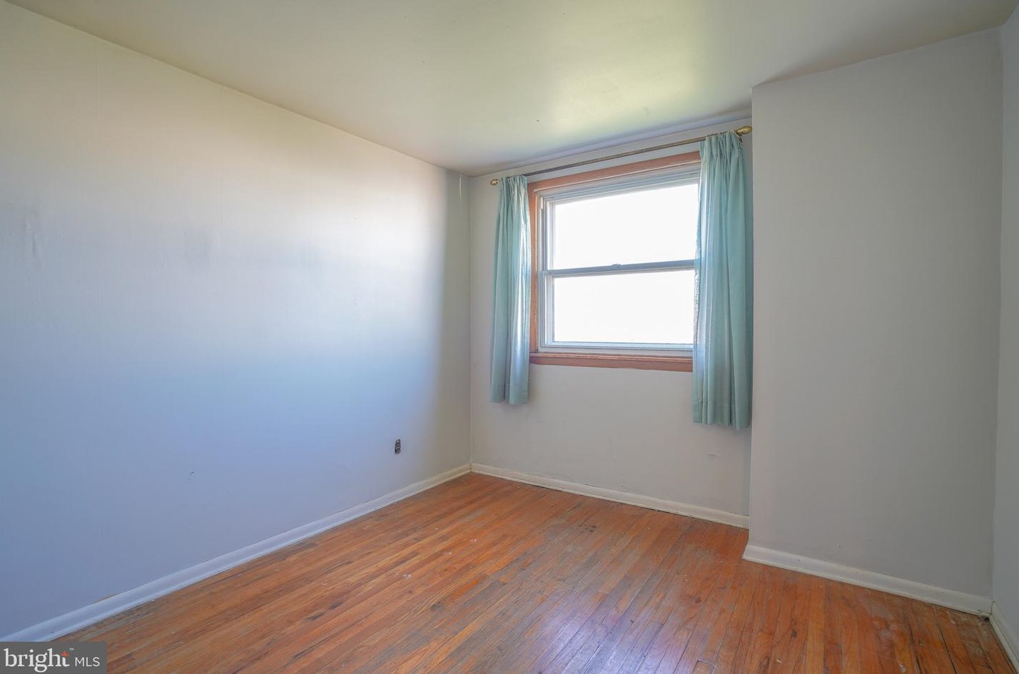 3500 Dows Rd, Philadelphia PA 19154-4042 exterior