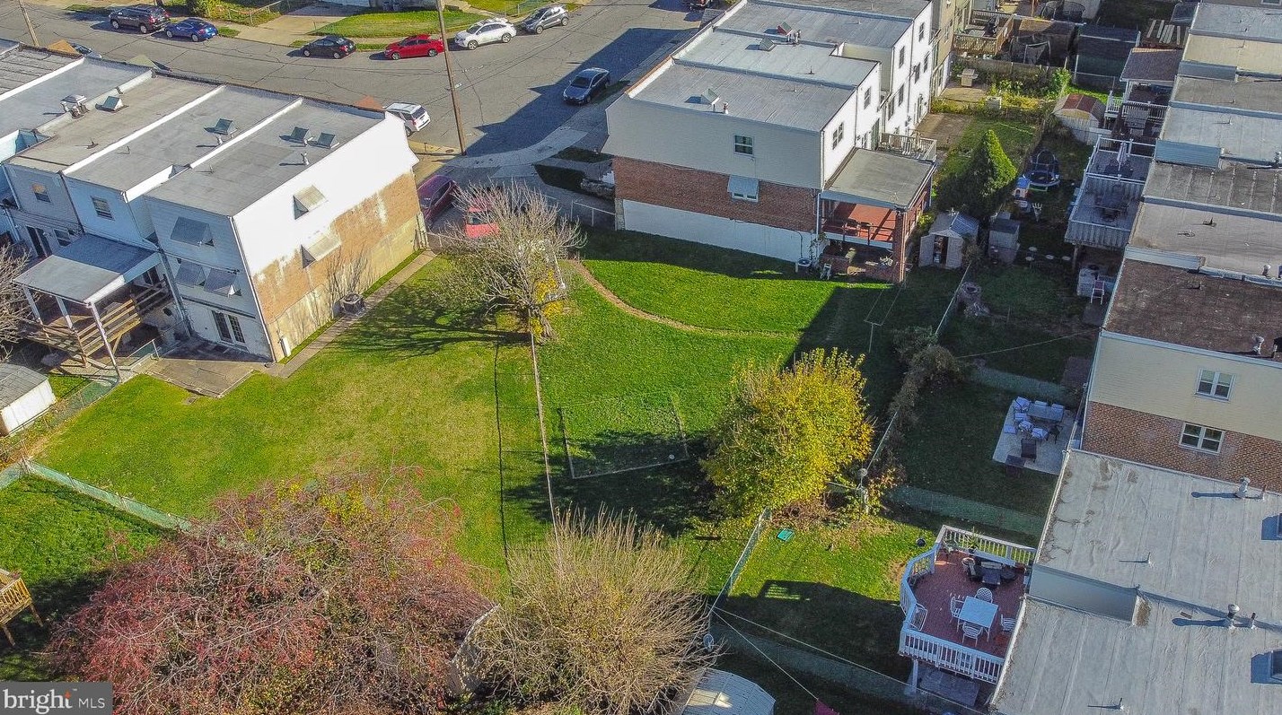 3500 Dows Rd, Philadelphia PA 19154-4042 exterior