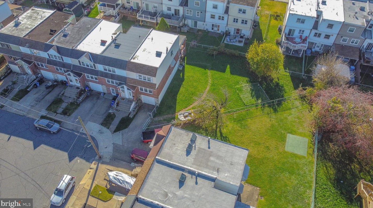 3500 Dows Rd, Philadelphia PA 19154-4042 exterior