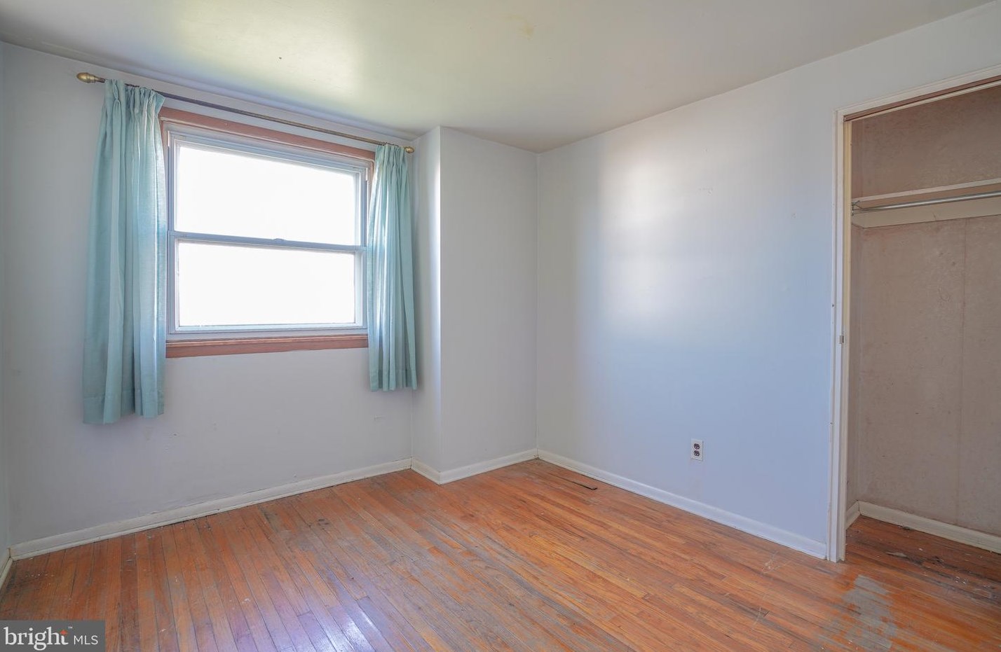 3500 Dows Rd, Philadelphia PA 19154-4042 exterior