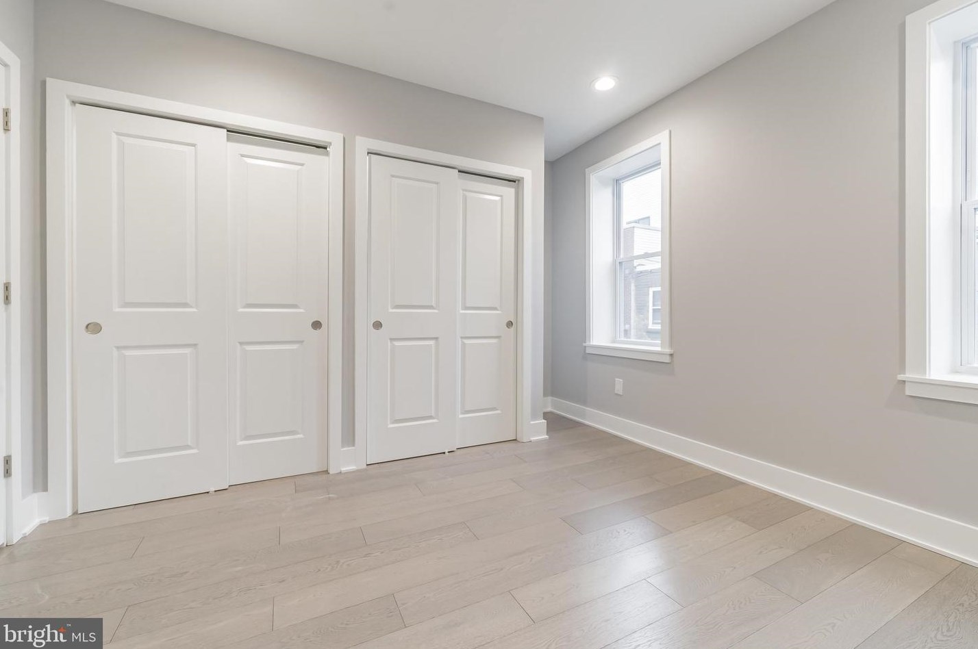 1529 Opal St, Philadelphia PA  19146-4633 exterior