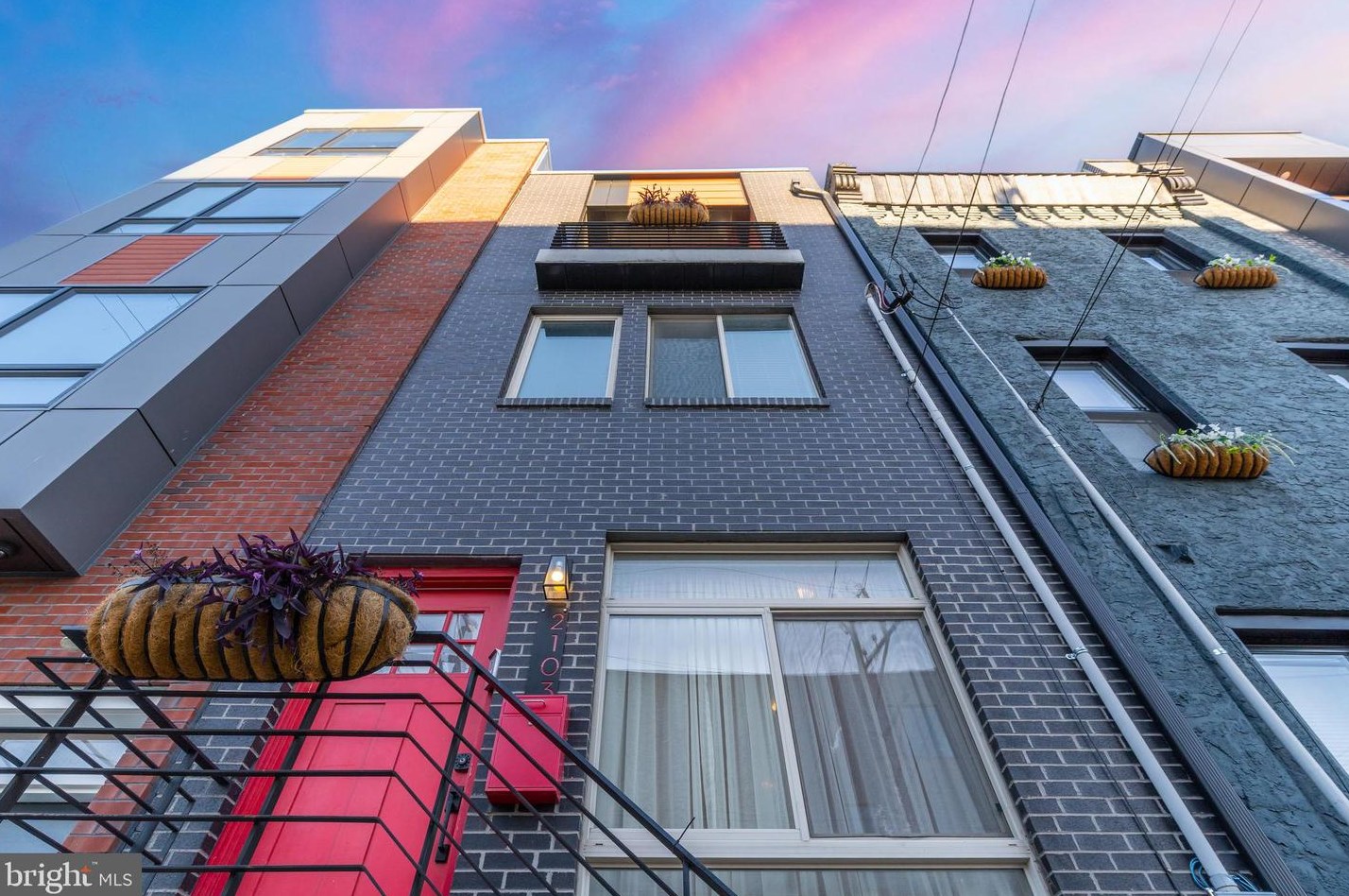 2103 Huntingdon St, Philadelphia PA  19125-1416 exterior