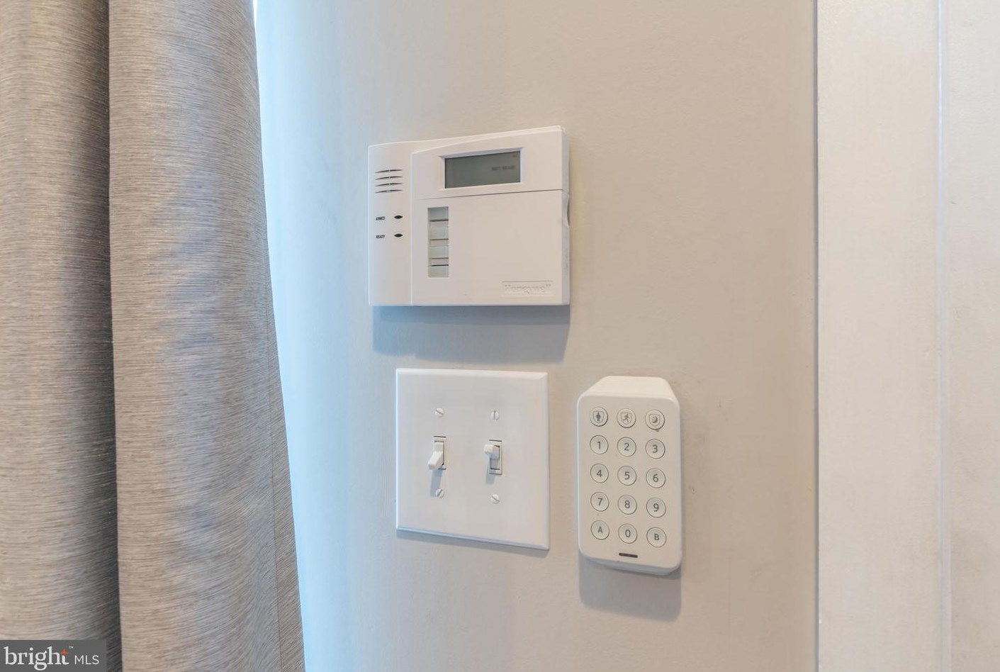 2103 Huntingdon St, Philadelphia PA  19125-1416 exterior