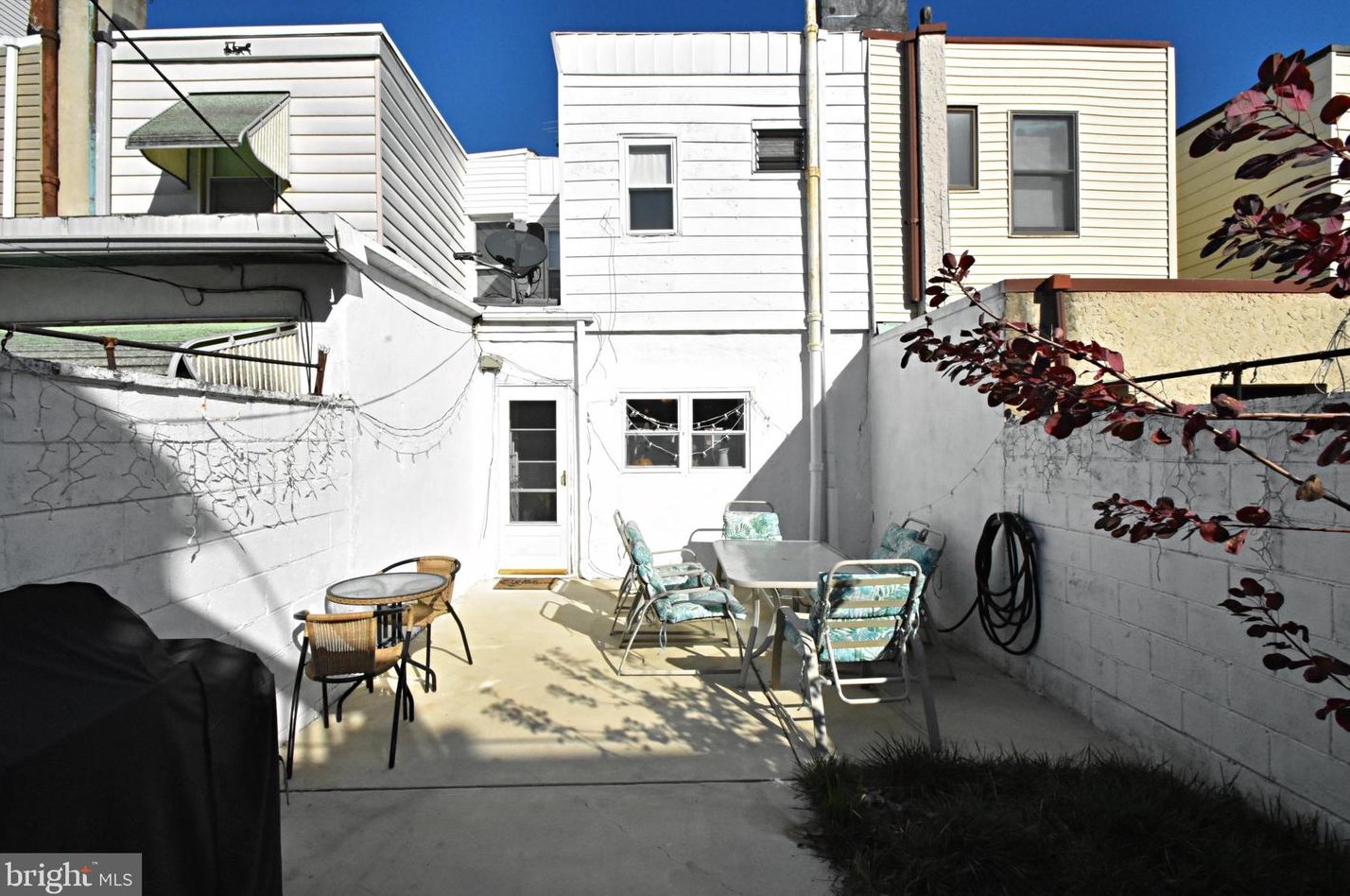 326 Wolf St, Philadelphia PA  19148-3315 exterior