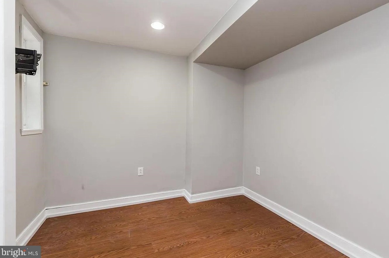 1233 N 16th St #a, Philadelphia, PA 19121