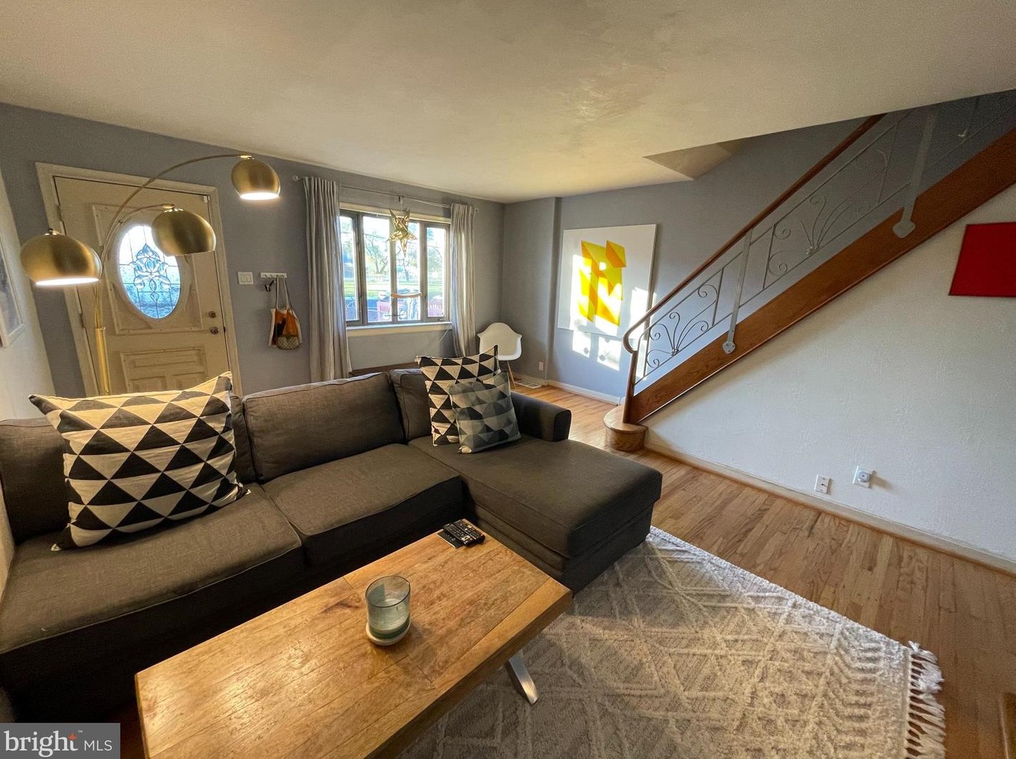 4213 H St, Philadelphia PA 19124-4327 exterior