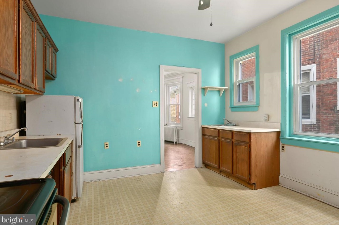 230 46 St, Philadelphia PA 19139-2808 exterior