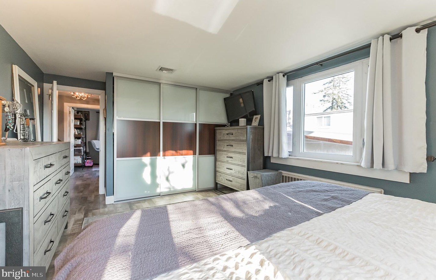 837 Benson St, Philadelphia PA 19111-1933 exterior