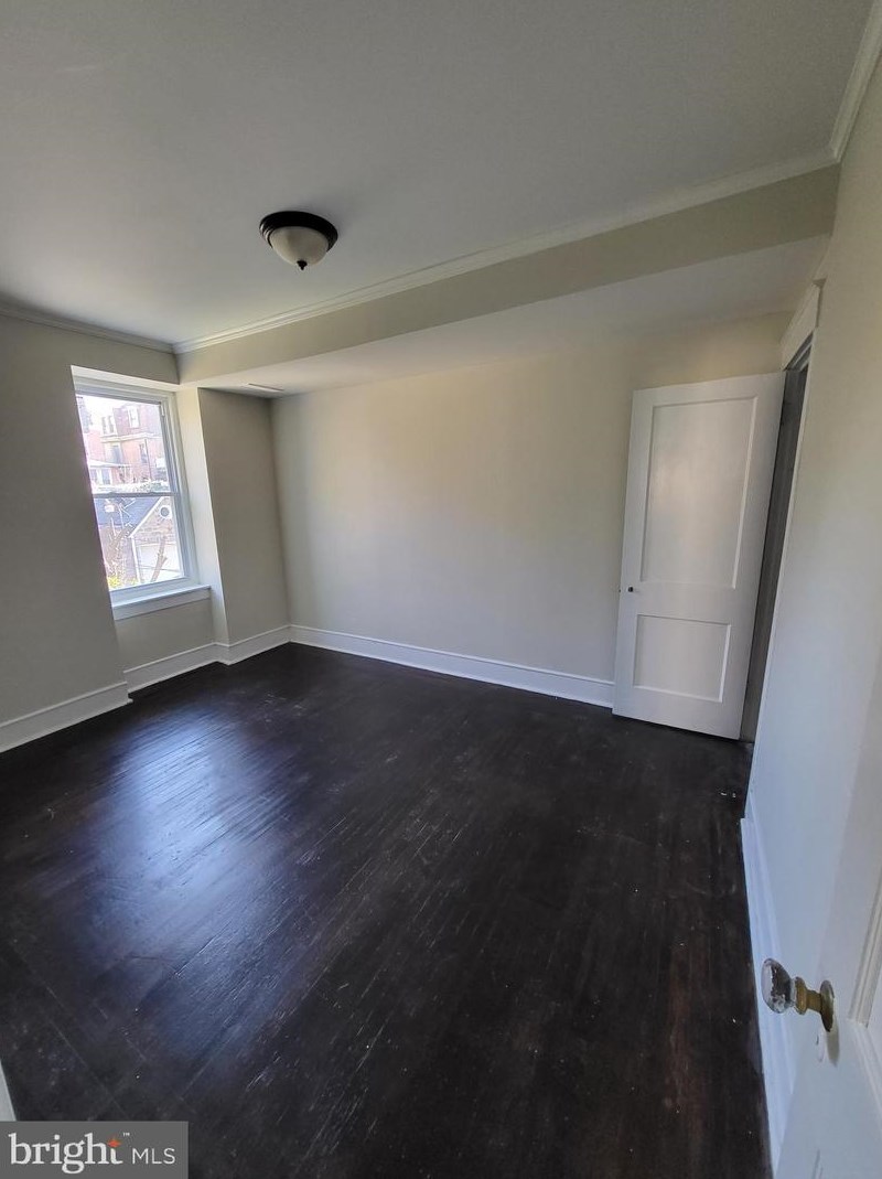 913 Wynnewood Rd, Philadelphia PA 19151-4502 exterior