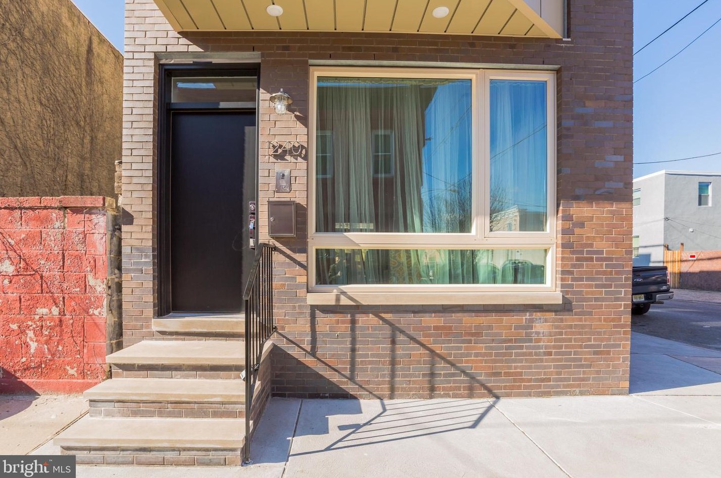 1240 Bonsall St, Philadelphia PA  19146-4137 exterior